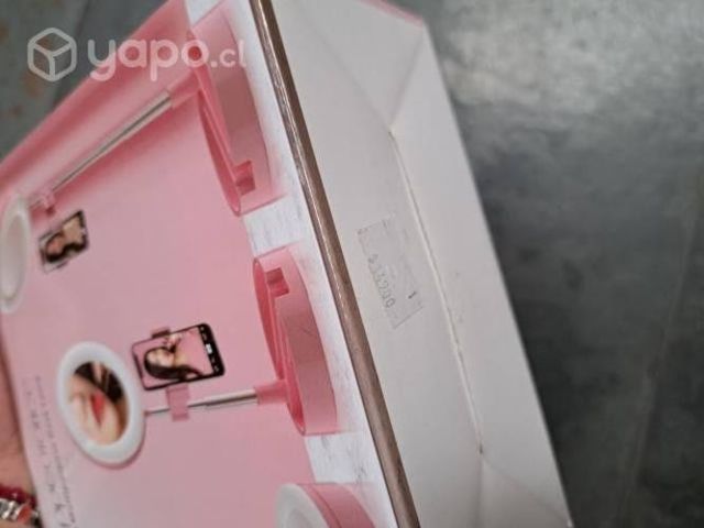 Espejo con luz para fotografías y videollamadas