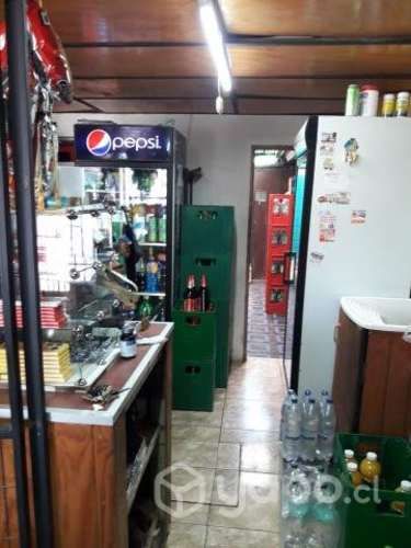 Casa con local (Botilleria)