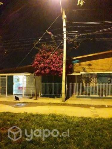 Casa con local (Botilleria)