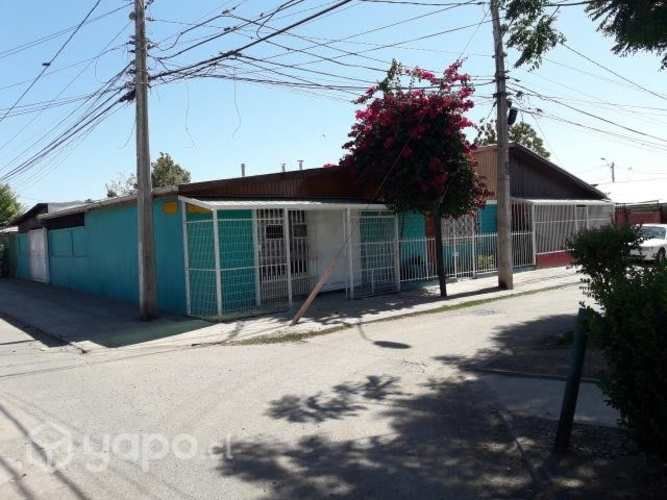 Casa con local (Botilleria)