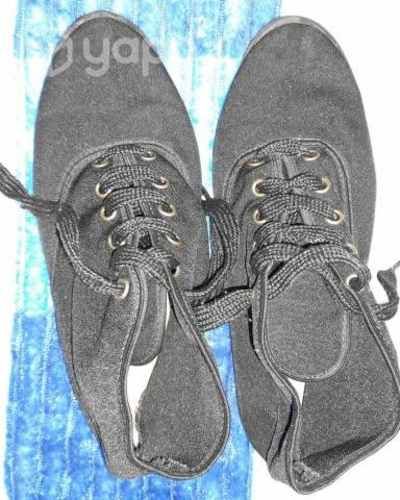 Zapatillas Negras Pamy N° 38 Usados