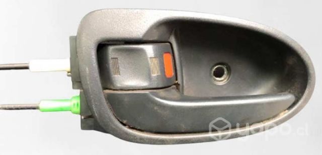 Chapa con manilla delantera izquierda Toyota yaris