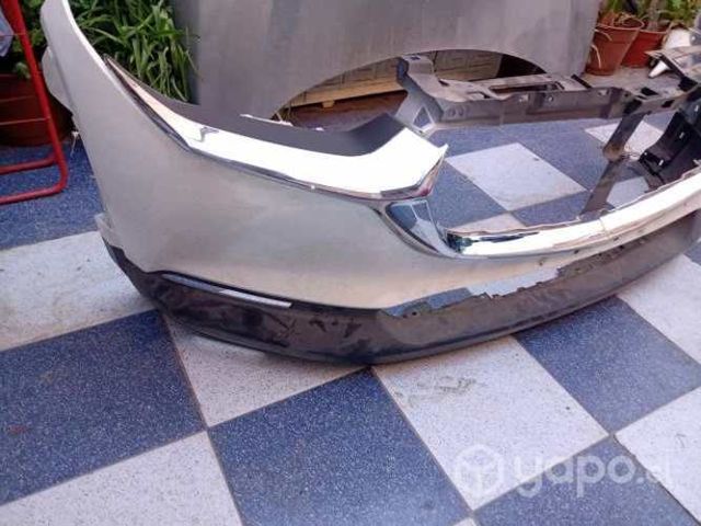 Mazda cx30 2022 parachoque y cromados