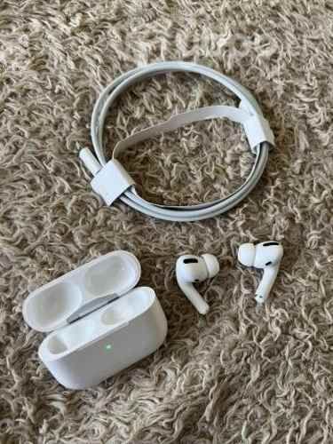 Airpods pro magsafe (Audifonos)