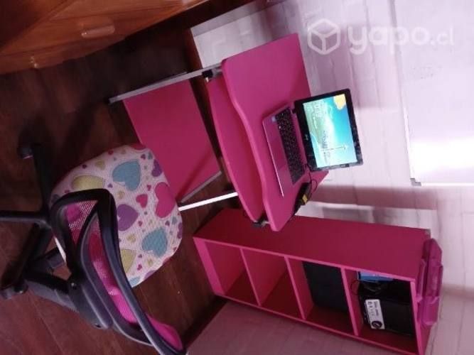 Escritorio y notebook