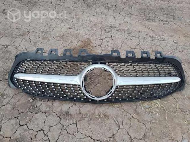 Mascara Mercedes A200 2020