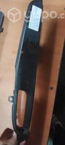 Manilla puerta derecha trasera toyota yaris 20118