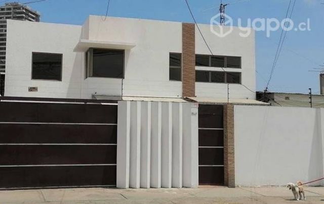Arriendo casa grande empresas e instituciones