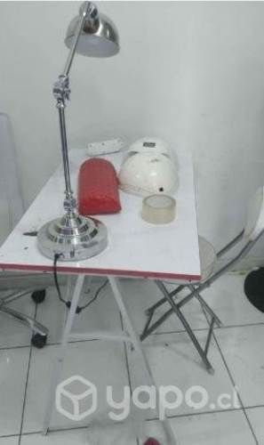 Mesa+2 silla manicura