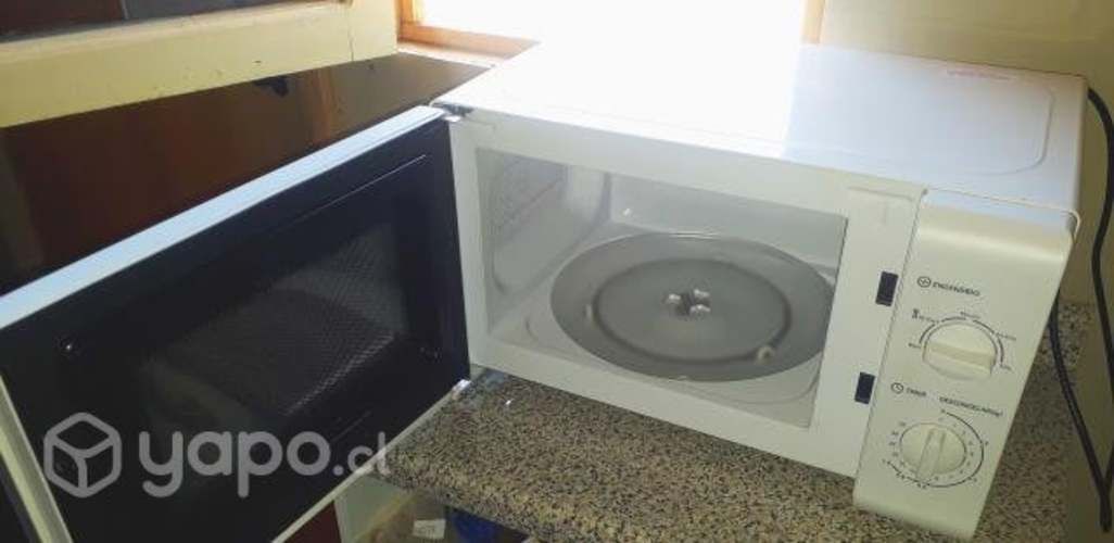 Microondas marca Groven