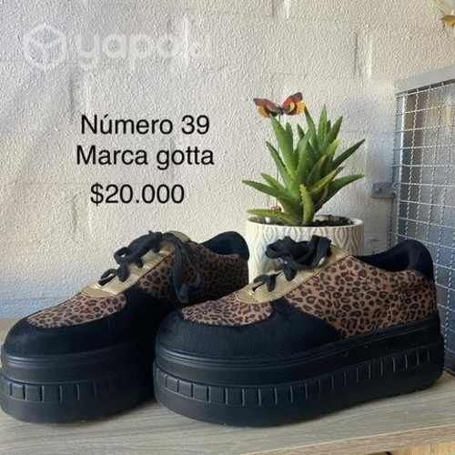 Zapatillas con plataforma gotta