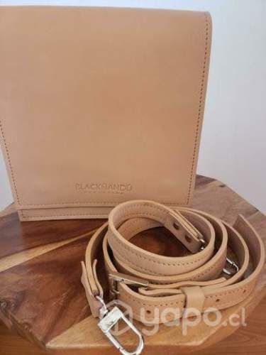 Cartera Bandolera cuero argentino