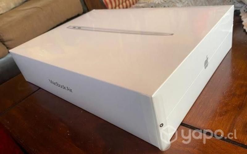 Macbook Air 13'' Apple M1 8 Gb 256 Gb Ssd Silver