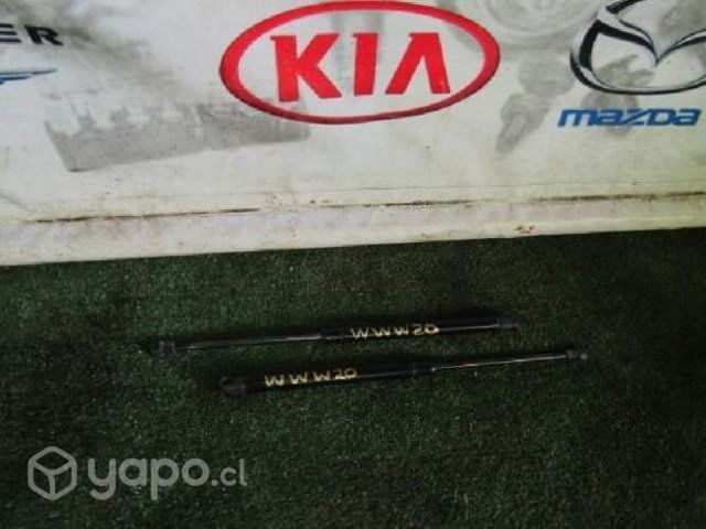 Bombin de portalon y capot chevrolet spark 2008