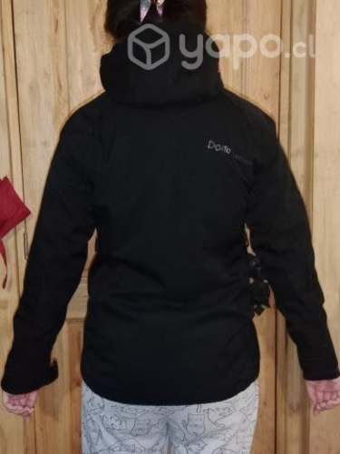 Chaqueta Doite en buen estado