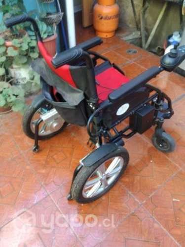 Silla de ruedas electrica como nueva