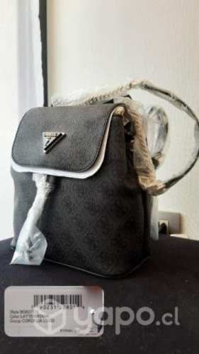 Carteras mochilas, riñoneras guess