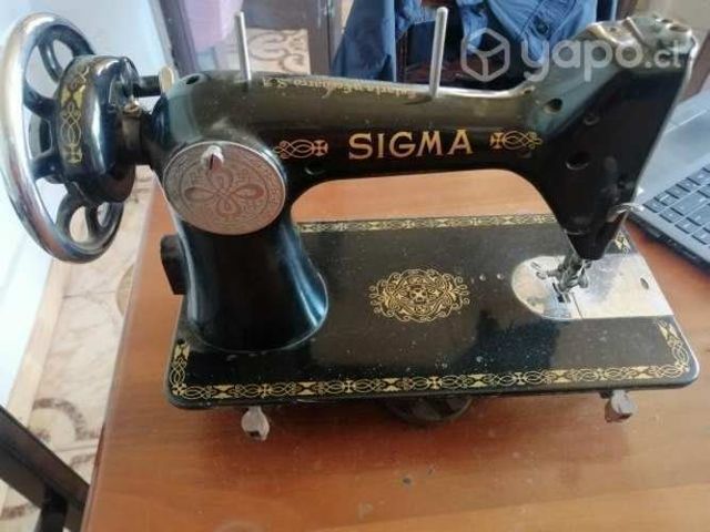 maquina de coser antigua