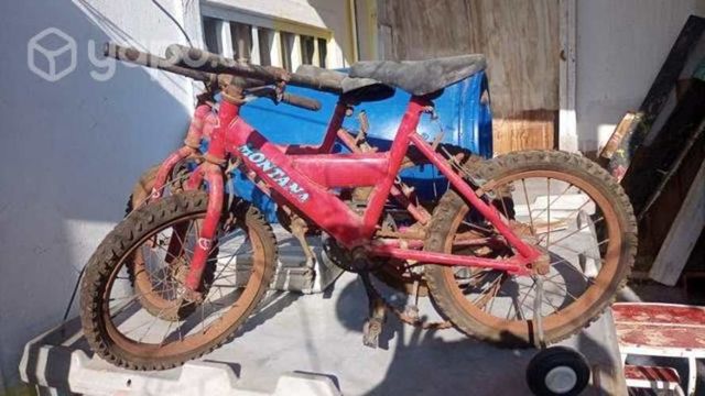 Dos bicicletas usada