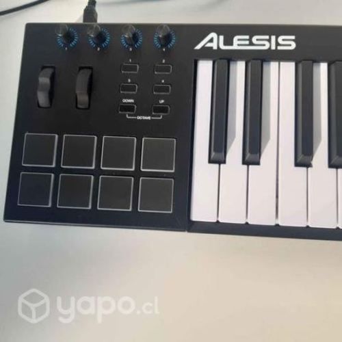 Controlador midi alesis v49 impecable