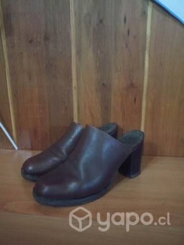 Suecos / puntillas de cuero