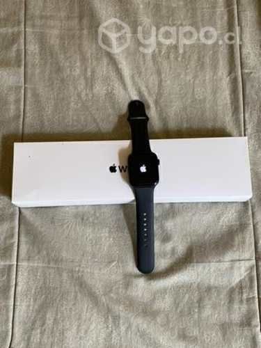 Apple Watch SE 44 mm space gray