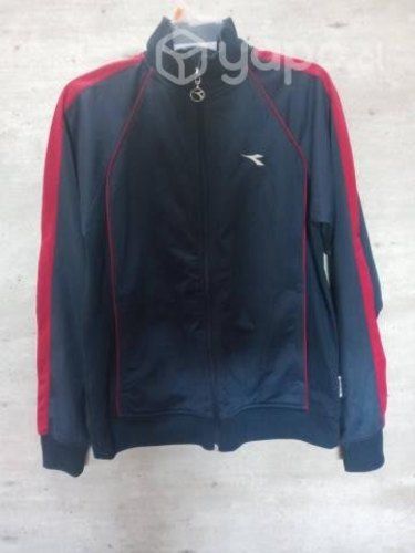 Poleron deportivo diadora
