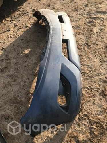 Parachoque Mazda bt 50