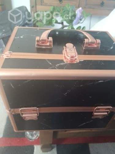 Maleta para maquillaje