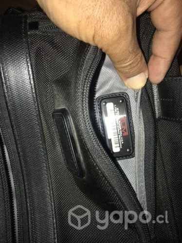 Maletin notebook marca Tumi
