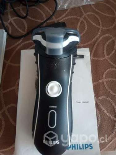 Afeitadora Philips Serie 7300
