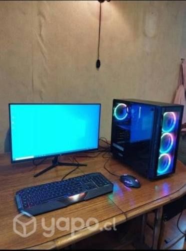 PC GAMER FULL ACCESORIOS (Perfecto Estado)