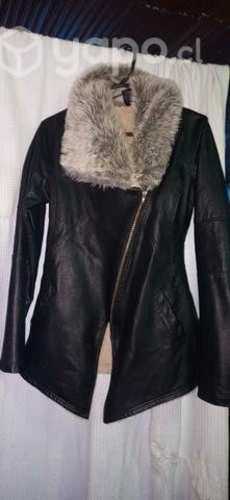 CHAQUETA DE CUERO y algodon por dentro TALLA S Y M