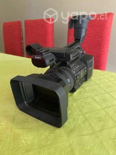 Camara Sony Handycam XAVCS FDR-AX1