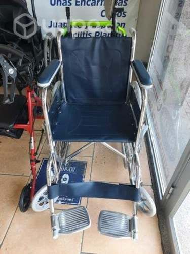 Silla de ruedas estándar nueva
