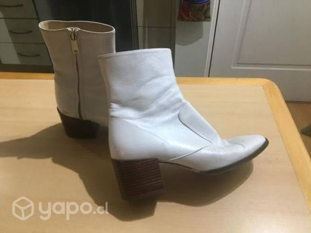 Botín blanco alto