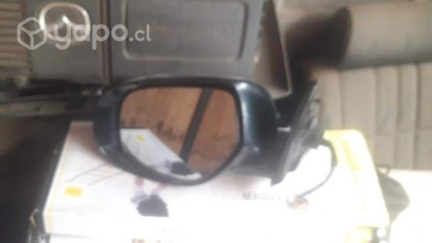 Espejo lh Mitsubishi oulander 2021 led