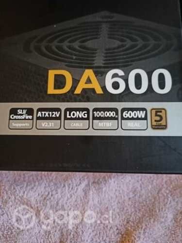 Fuente de poder DA600 80 Plus