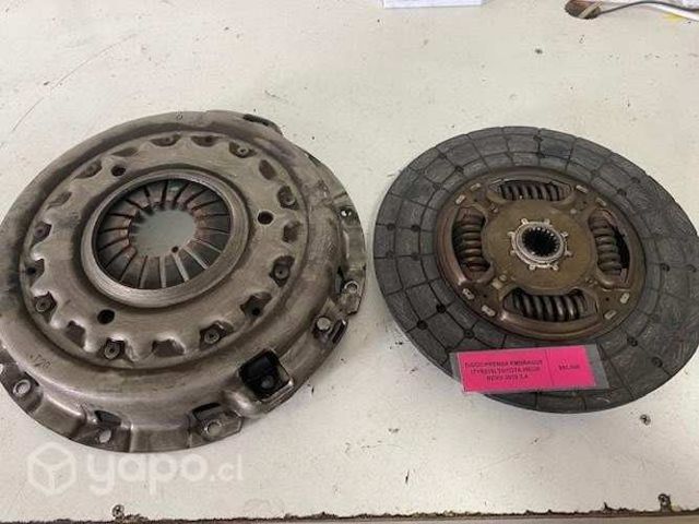 Disco prensa embrague (TYR216) Toyota Hilux Revo 2
