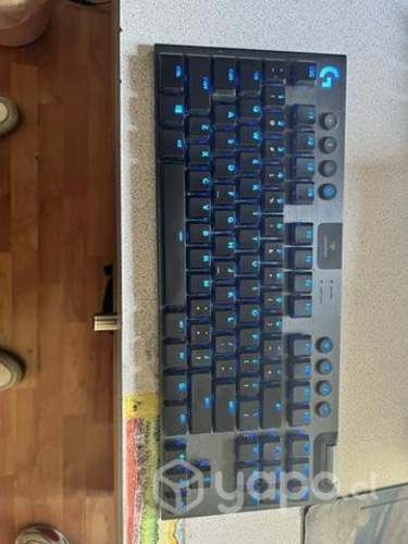 Teclado mecánico logitech g 915 TKL