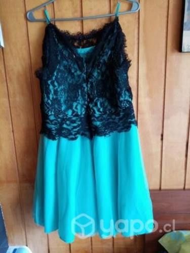 Vestido de fiesta y zapatos