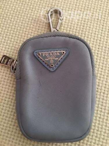 Monedero PRADA original