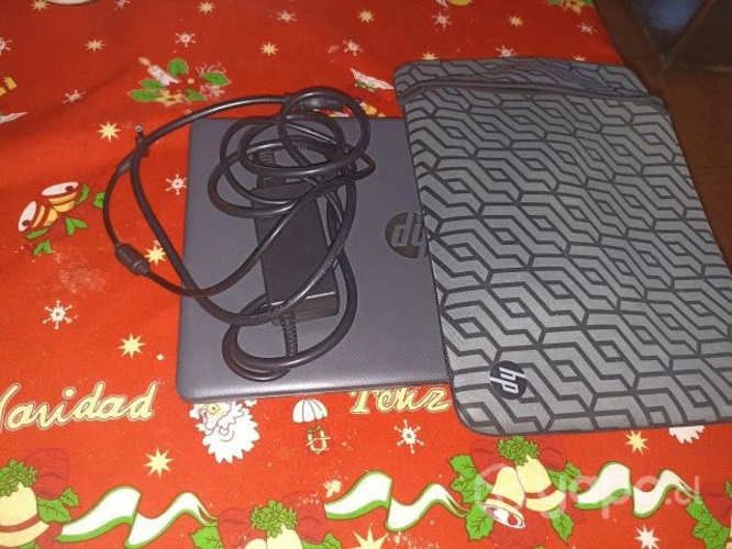 Notebook marca HP , poco uso