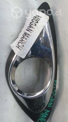 Moldura Nissan march importadora repuestos