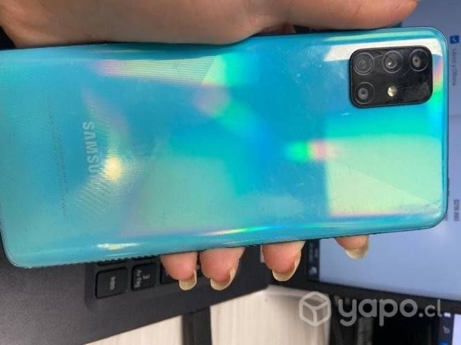 Celular Samsung poco uso