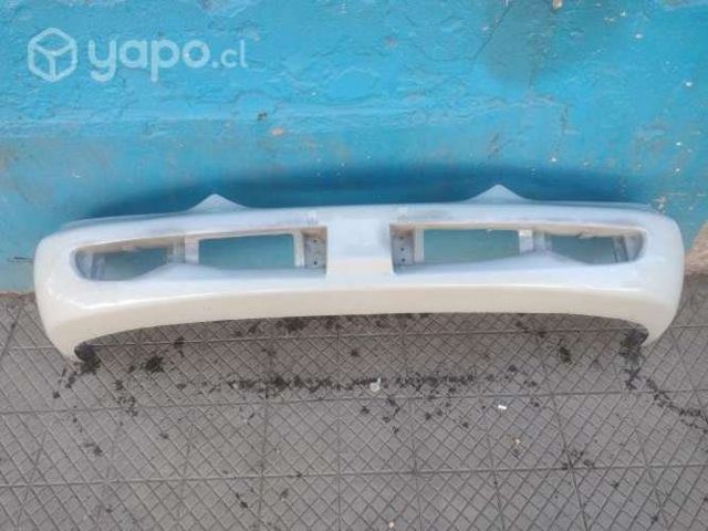 Parachoque del camion samsung 2001