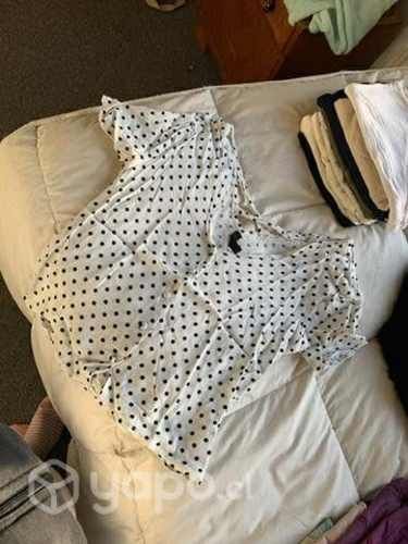 Blusa con lunares