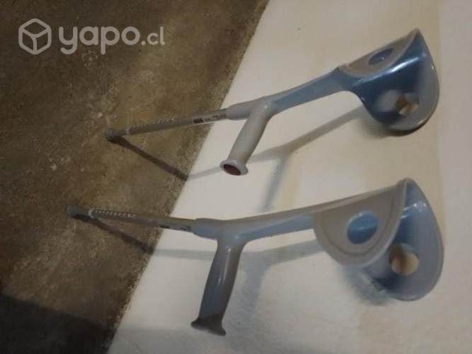 Bastones muletas poco uso