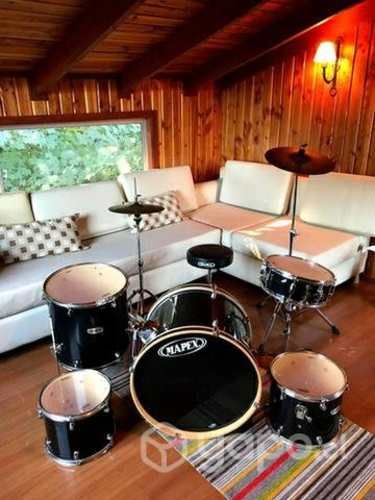 Batería acústica Mapex negra