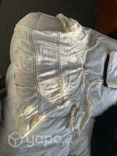 Polera blanca talla M